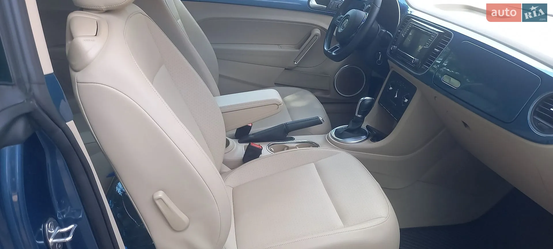 2015 Volkswagen Beetle - мініатюра 27