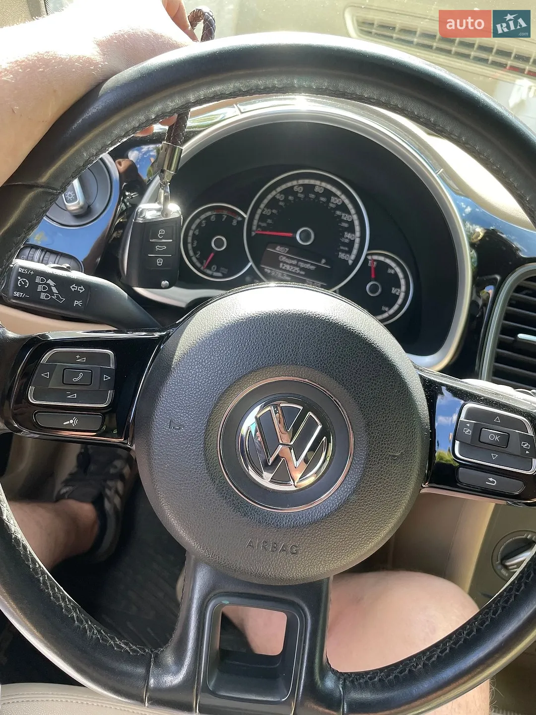 2013 Volkswagen Beetle - мініатюра 6