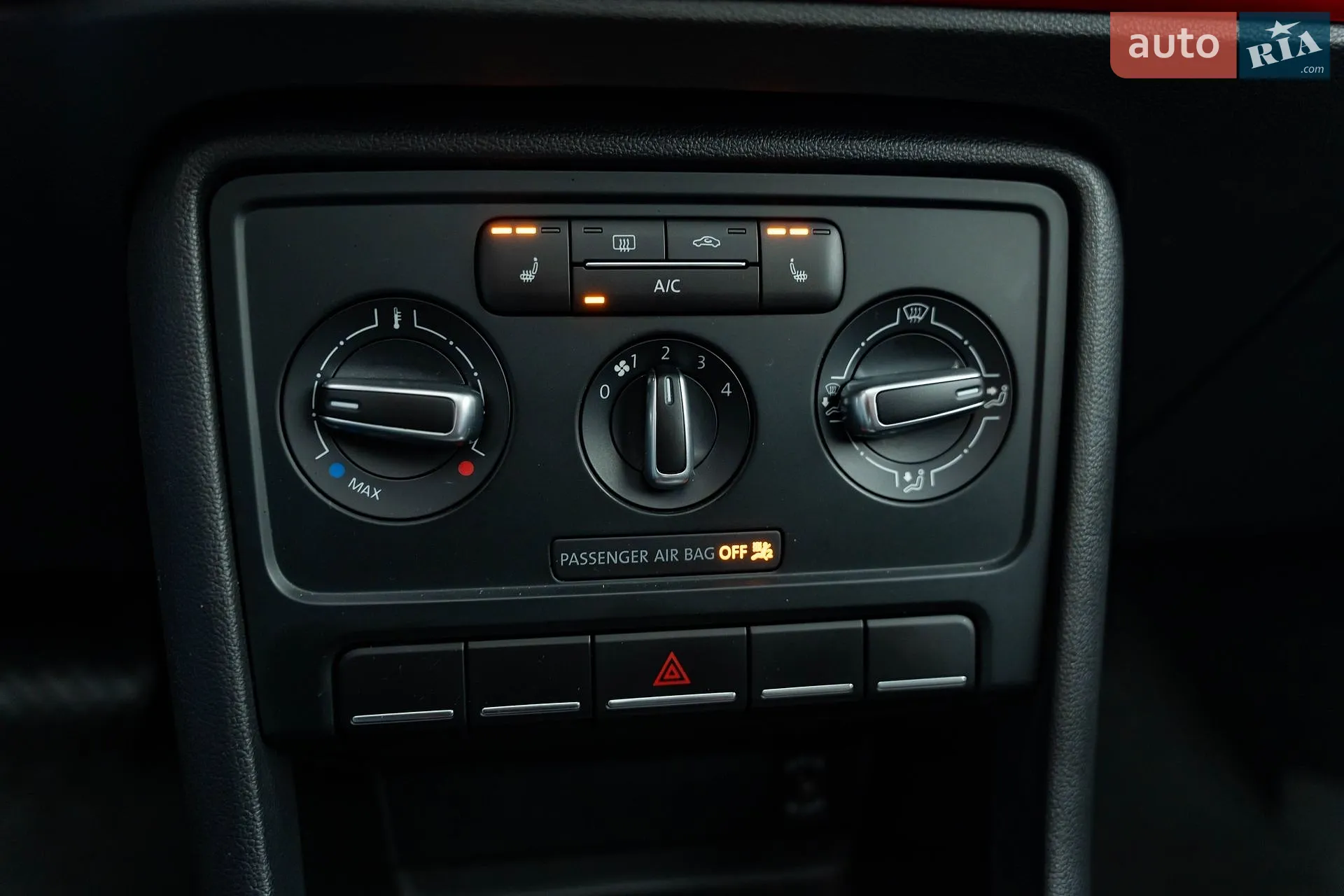 2012 Volkswagen Beetle - мініатюра 19