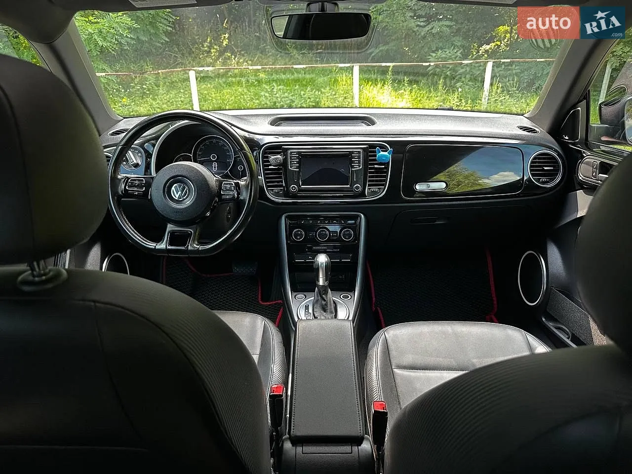 2016 Volkswagen Beetle - мініатюра 28