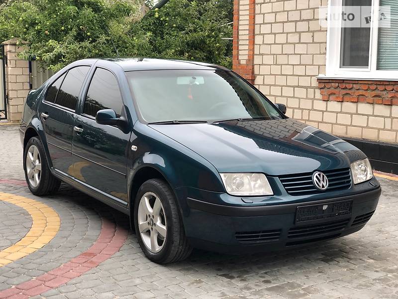 Седан Volkswagen Bora 2006 в Киеве