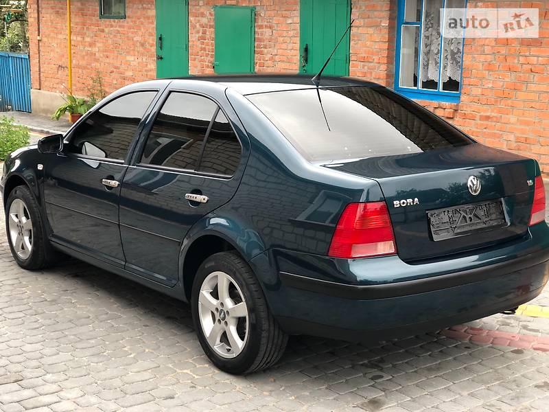 Седан Volkswagen Bora 2006 в Киеве