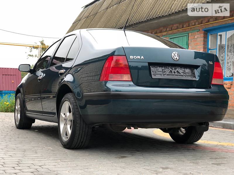 Седан Volkswagen Bora 2006 в Киеве