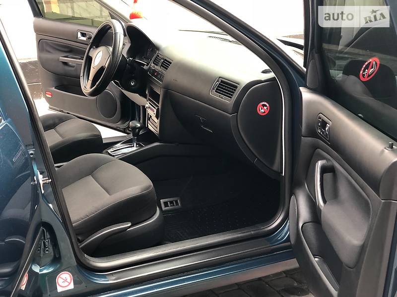 Седан Volkswagen Bora 2006 в Киеве