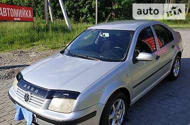 Седан Volkswagen Bora 2004 в Львове