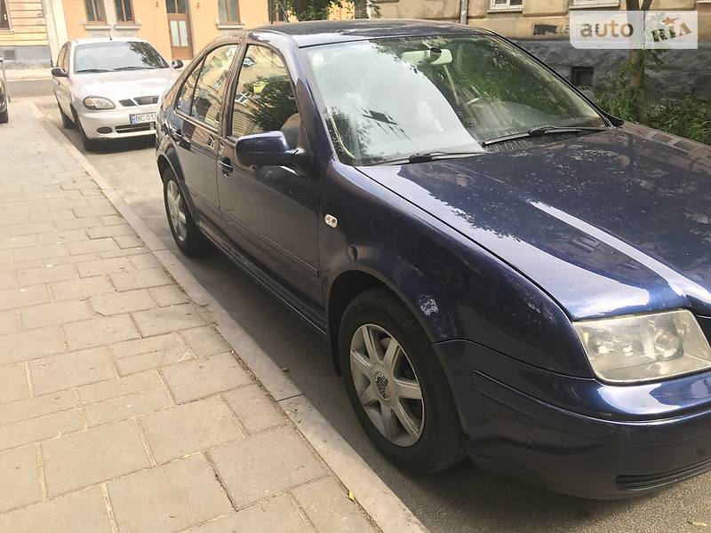 Седан Volkswagen Bora 2001 в Львові