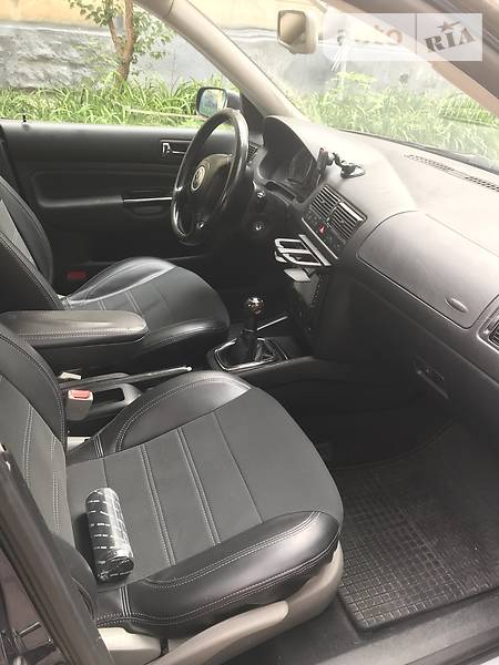 Седан Volkswagen Bora 2001 в Львові