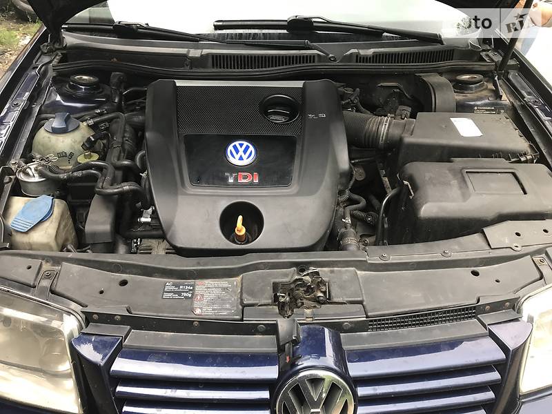 Седан Volkswagen Bora 2001 в Львові