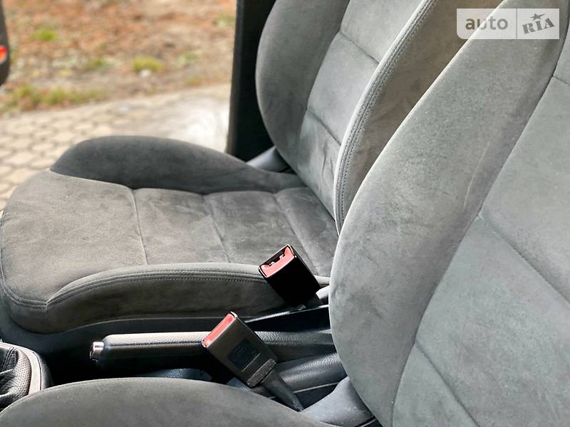 Седан Volkswagen Bora 2002 в Мукачевому