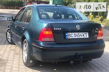 Седан Volkswagen Bora 2000 в Дрогобыче