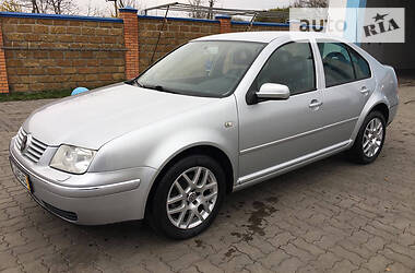 Седан Volkswagen Bora 2003 в Владимир-Волынском