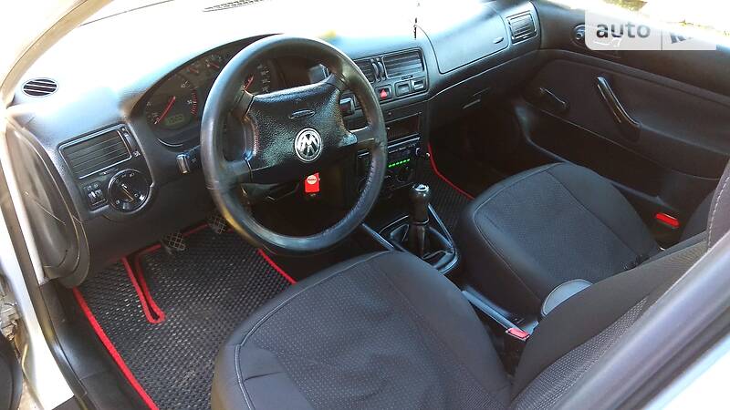 Седан Volkswagen Bora 1999 в Львові