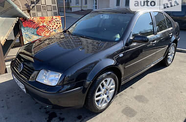 Седан Volkswagen Bora 2003 в Виннице