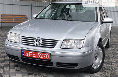 Седан Volkswagen Bora 2003 в Лубнах