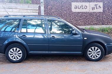 Универсал Volkswagen Bora 2002 в Буче