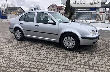 Седан Volkswagen Bora 2001 в Бучаче