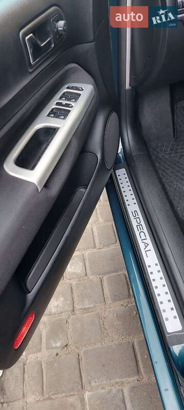 Універсал Volkswagen Bora 2002 в Львові