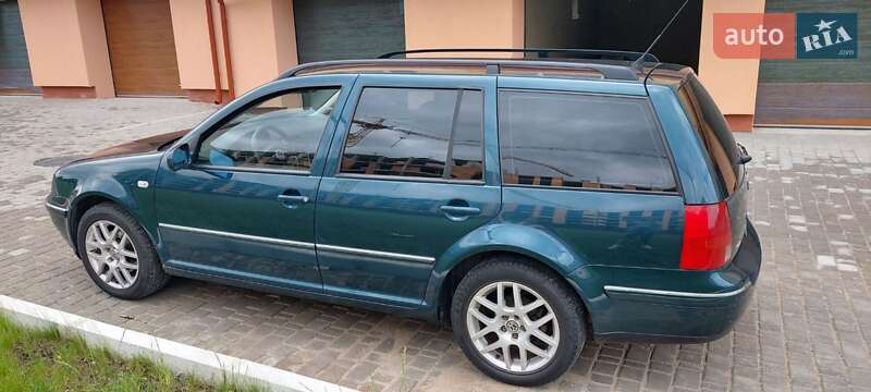 Універсал Volkswagen Bora 2002 в Львові