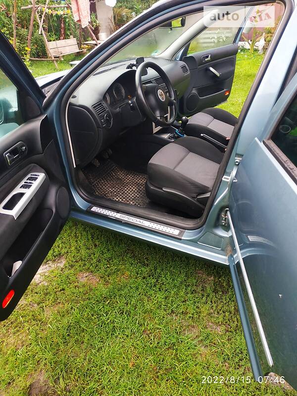 Универсал Volkswagen Bora 2001 в Львове