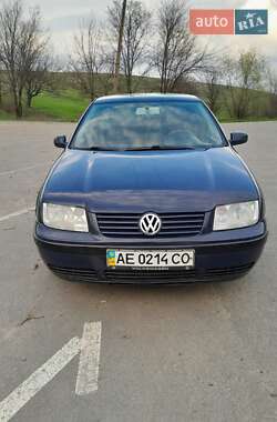 Седан Volkswagen Bora 2000 в Кривом Роге