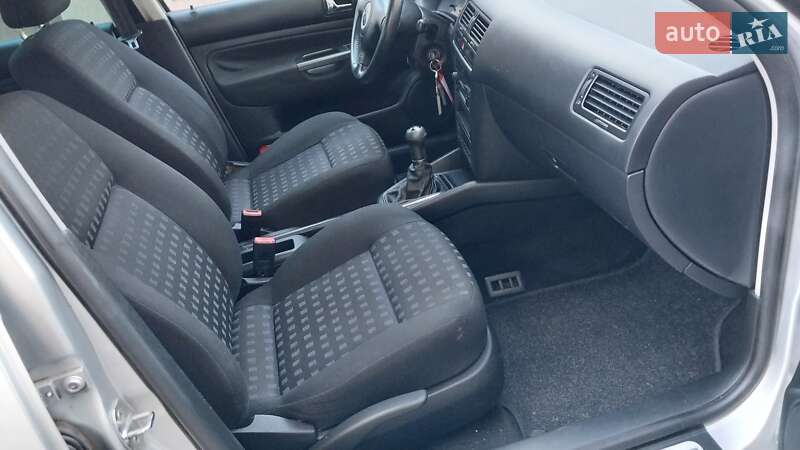 Универсал Volkswagen Bora 2001 в Ходорове