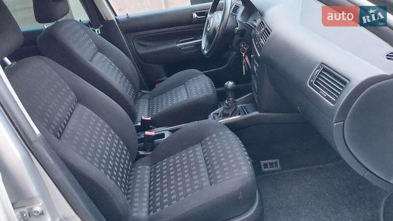 Универсал Volkswagen Bora 2001 в Ходорове