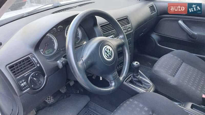 Универсал Volkswagen Bora 2001 в Ходорове