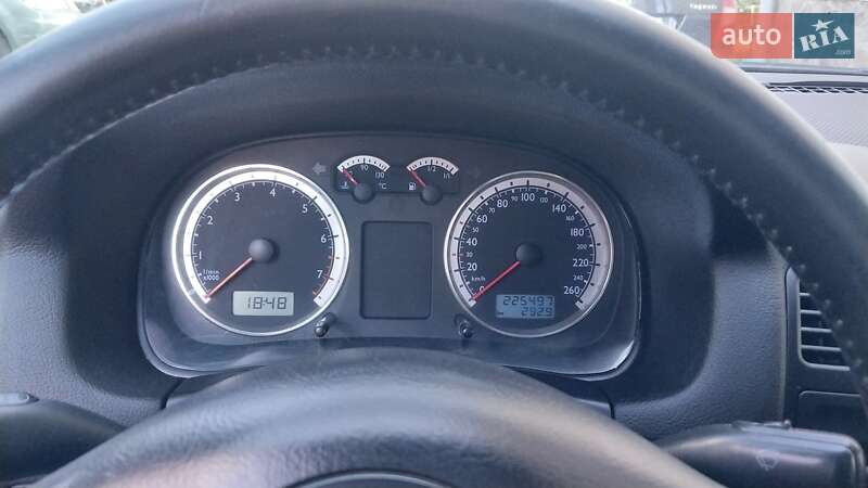 Универсал Volkswagen Bora 2001 в Ходорове
