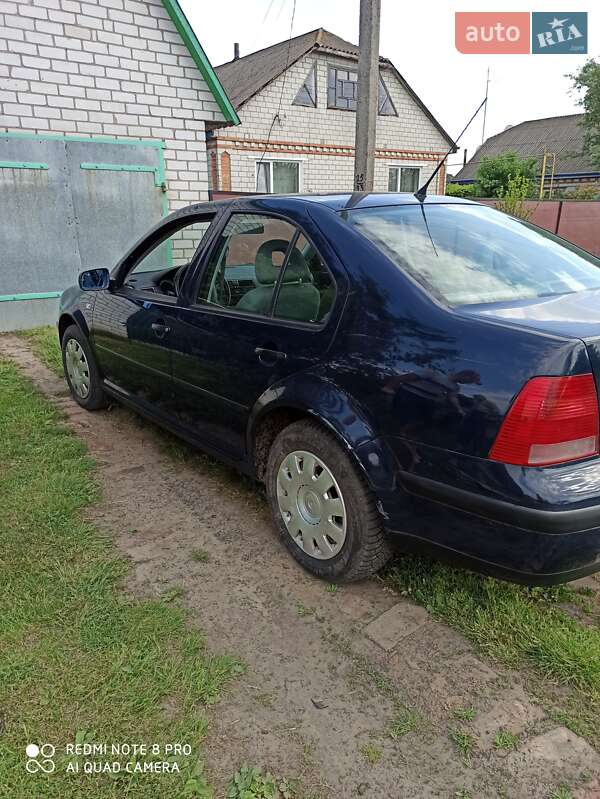 Седан Volkswagen Bora 2001 в Оржиці