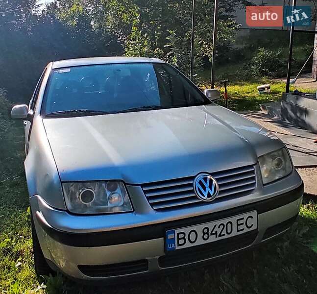 Volkswagen Bora 2002