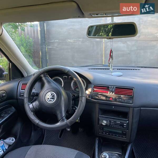 Седан Volkswagen Bora 2000 в Охтирці