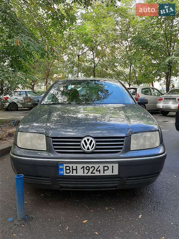 Седан Volkswagen Bora 2002 в Одессе