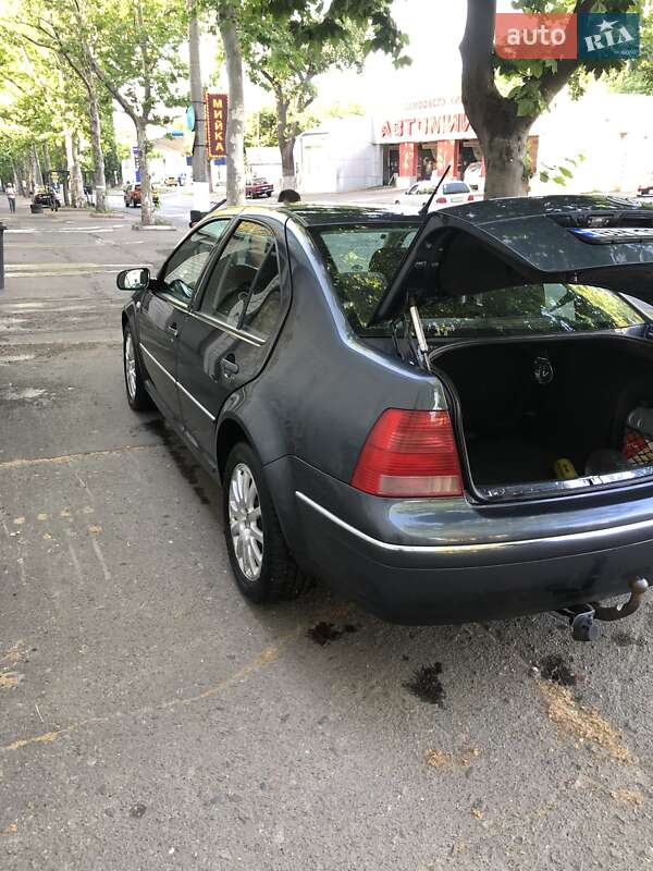 Седан Volkswagen Bora 2002 в Одесі