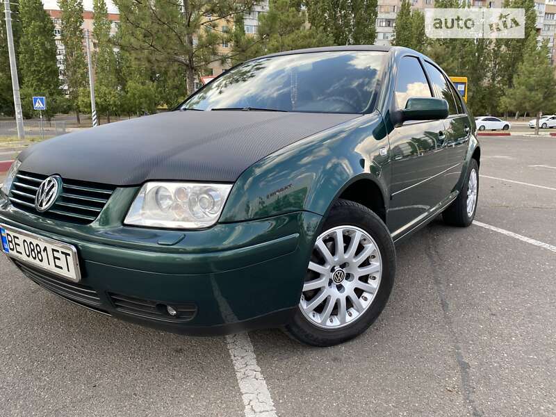 Седан Volkswagen Bora 2001 в Николаеве