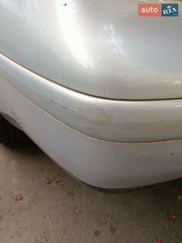 Седан Volkswagen Bora 1999 в Ровно