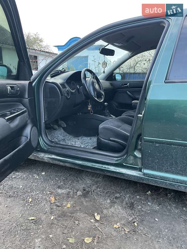 Седан Volkswagen Bora 1999 в Попільні фото 4 Седан Volkswagen Bora 1999 в Попільні