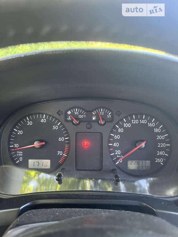 Седан Volkswagen Bora 2005 в Умани фото 8 Седан Volkswagen Bora 2005 в Умани