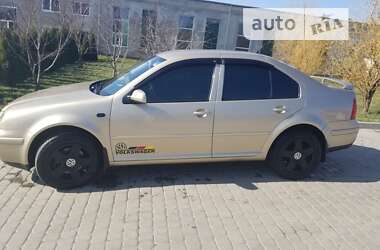 Седан Volkswagen Bora 2000 в Ильинцах