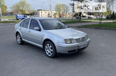 Седан Volkswagen Bora 2003 в Харькове