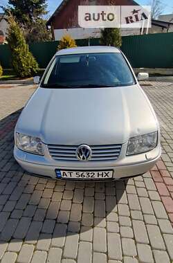 Седан Volkswagen Bora 1999 в Надворной
