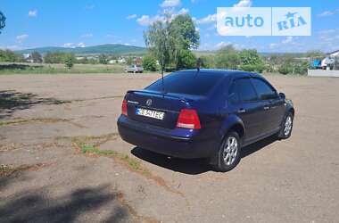 Седан Volkswagen Bora 1999 в Черновцах