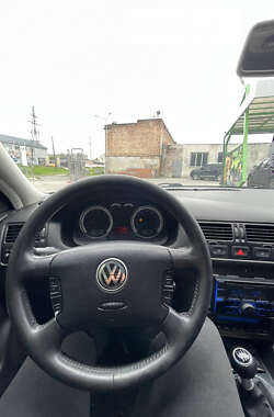 Седан Volkswagen Bora 2000 в Чернигове