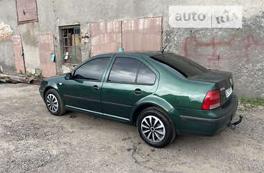 Седан Volkswagen Bora 2000 в Рава-Русской