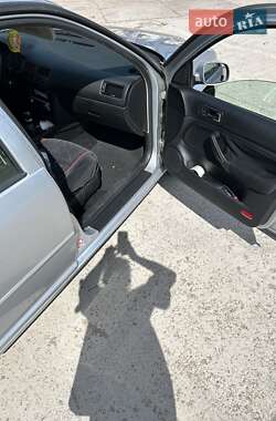 Седан Volkswagen Bora 2002 в Борисполе