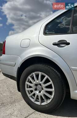 Седан Volkswagen Bora 2002 в Борисполе