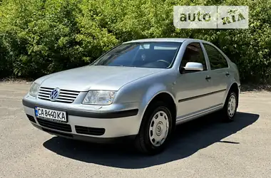 Volkswagen Bora 2003