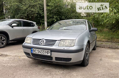 Седан Volkswagen Bora 2001 в Львове