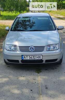 Седан Volkswagen Bora 1999 в Надвірній