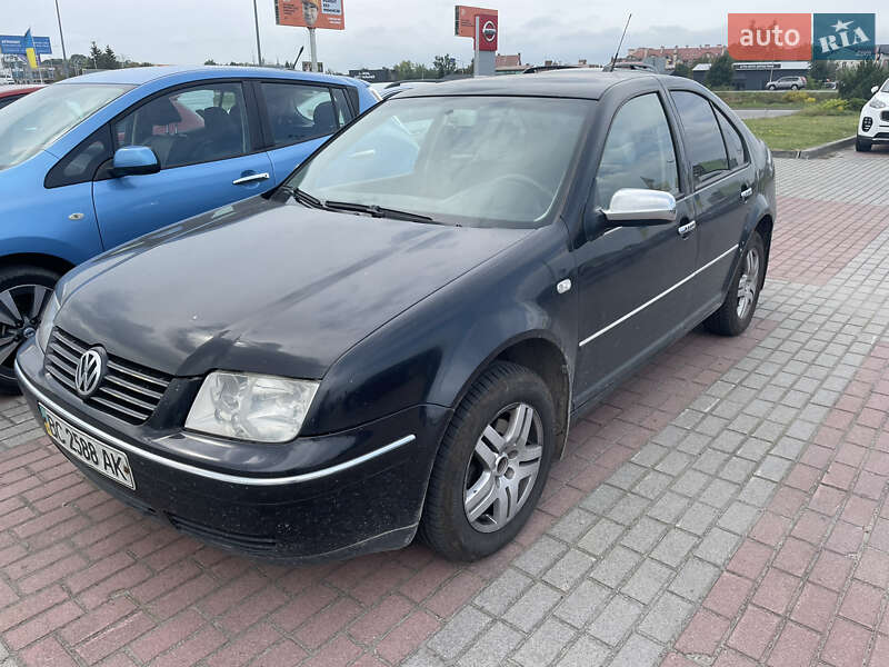 Седан Volkswagen Bora 2002 в 