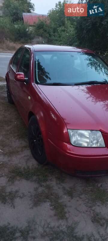 Седан Volkswagen Bora 1999 в Чернигове